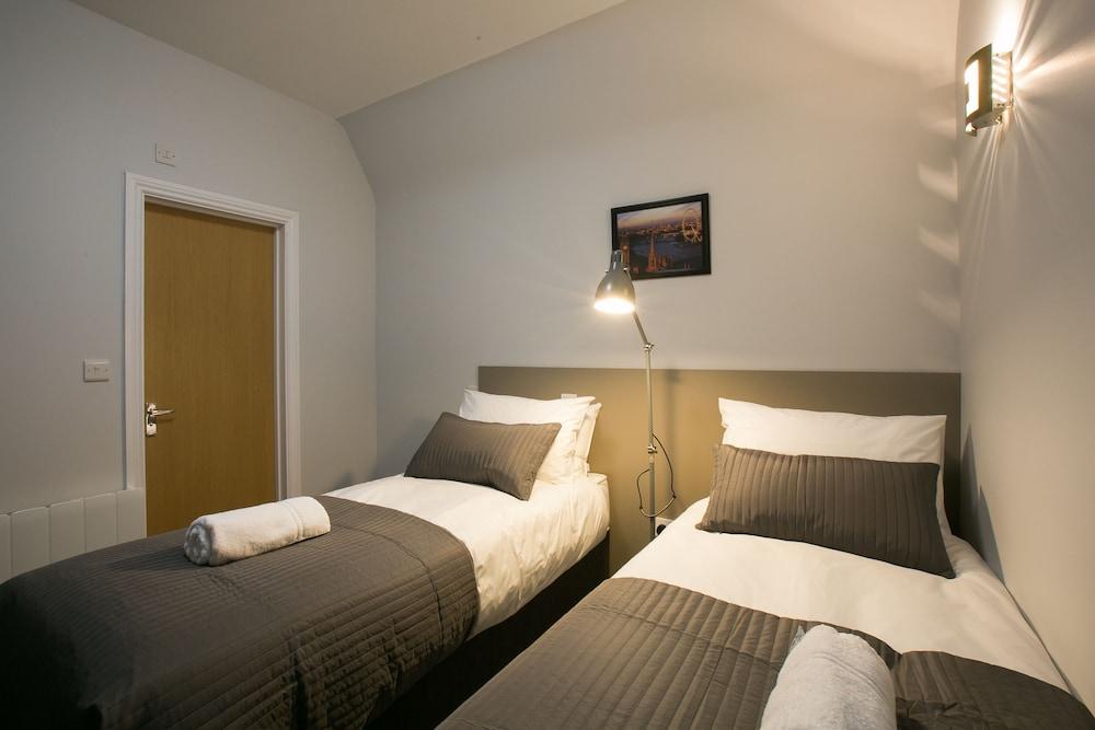 Belvilla Ilford Hill Hotel London Buitenkant foto