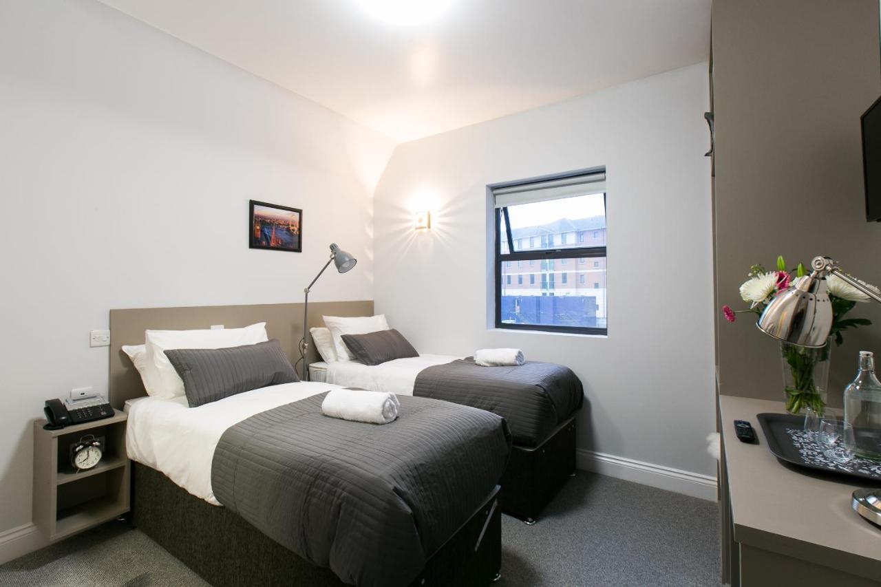 Belvilla Ilford Hill Hotel London Buitenkant foto