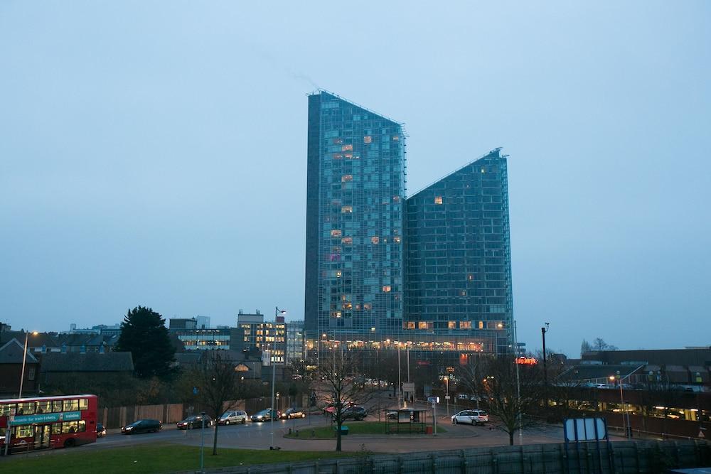 Belvilla Ilford Hill Hotel London Buitenkant foto